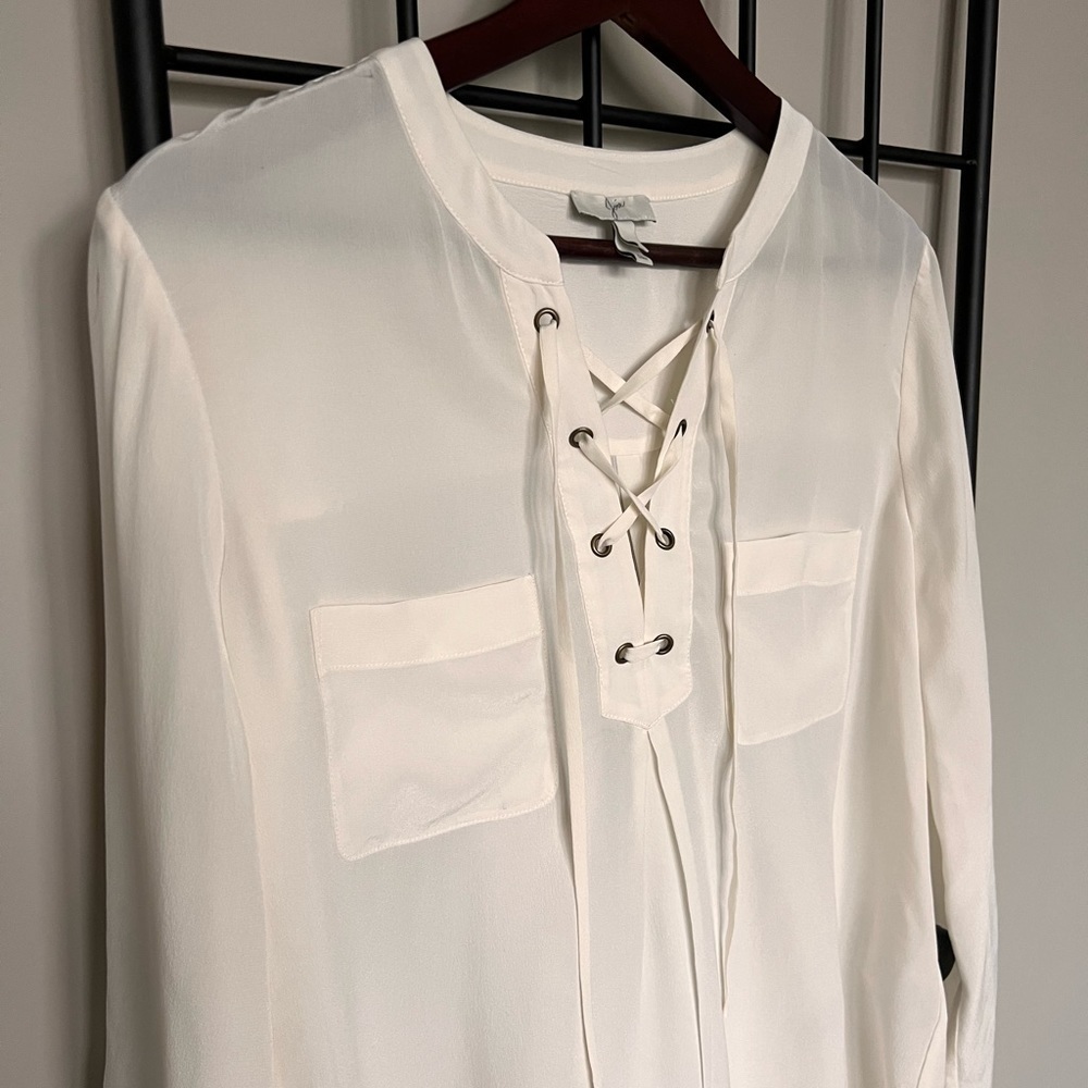 Joie Ivory 100% Silk Lace Up Blouse Sz S - Picture 3 of 7